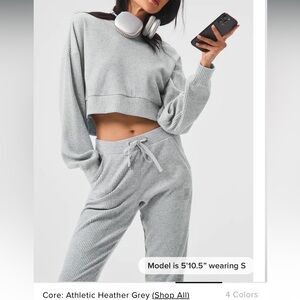 Alo Muse Sweatshirt and Sweatpants